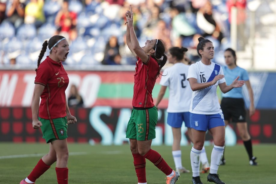 Portugal vence Chipre no apuramento para o Europeu feminino