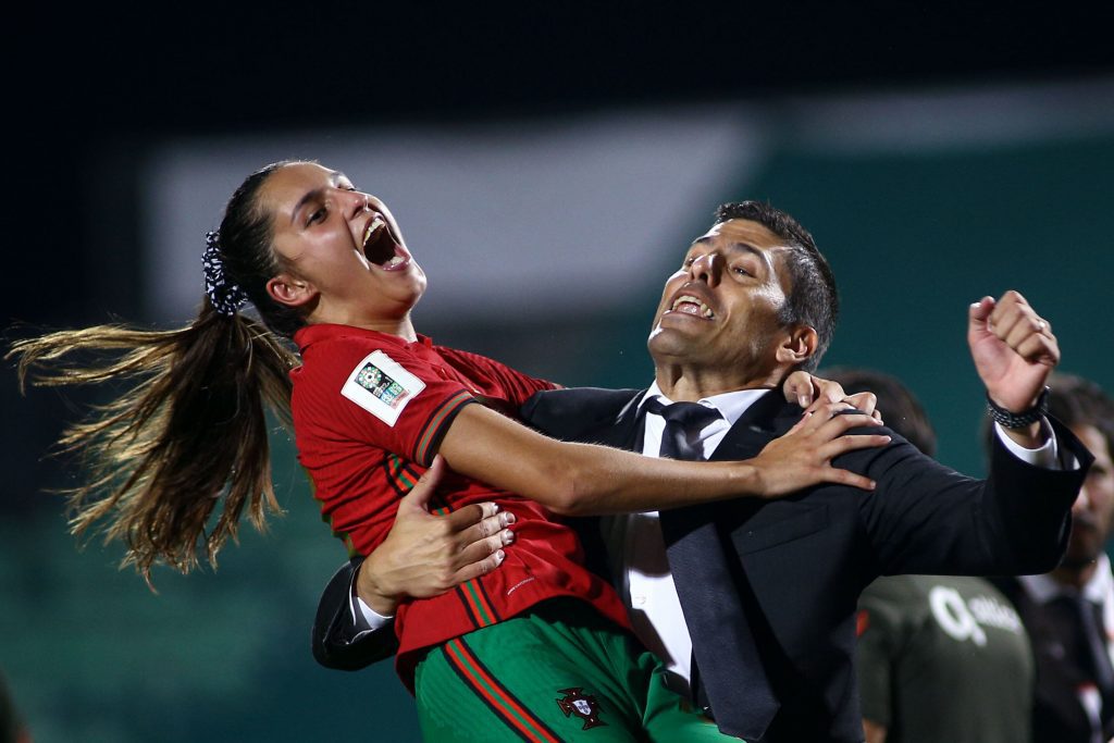 treinador da selecção de Portugal feminina