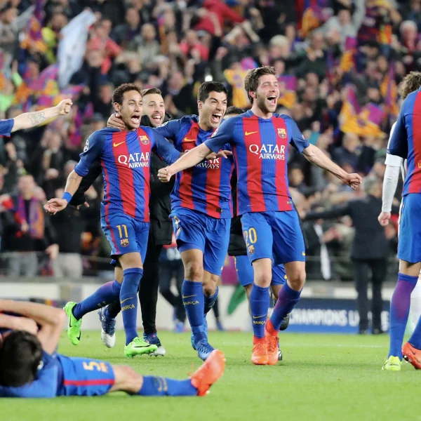 festejos da equipa do Barcelona após uma vitória épica na Liga dos campeões