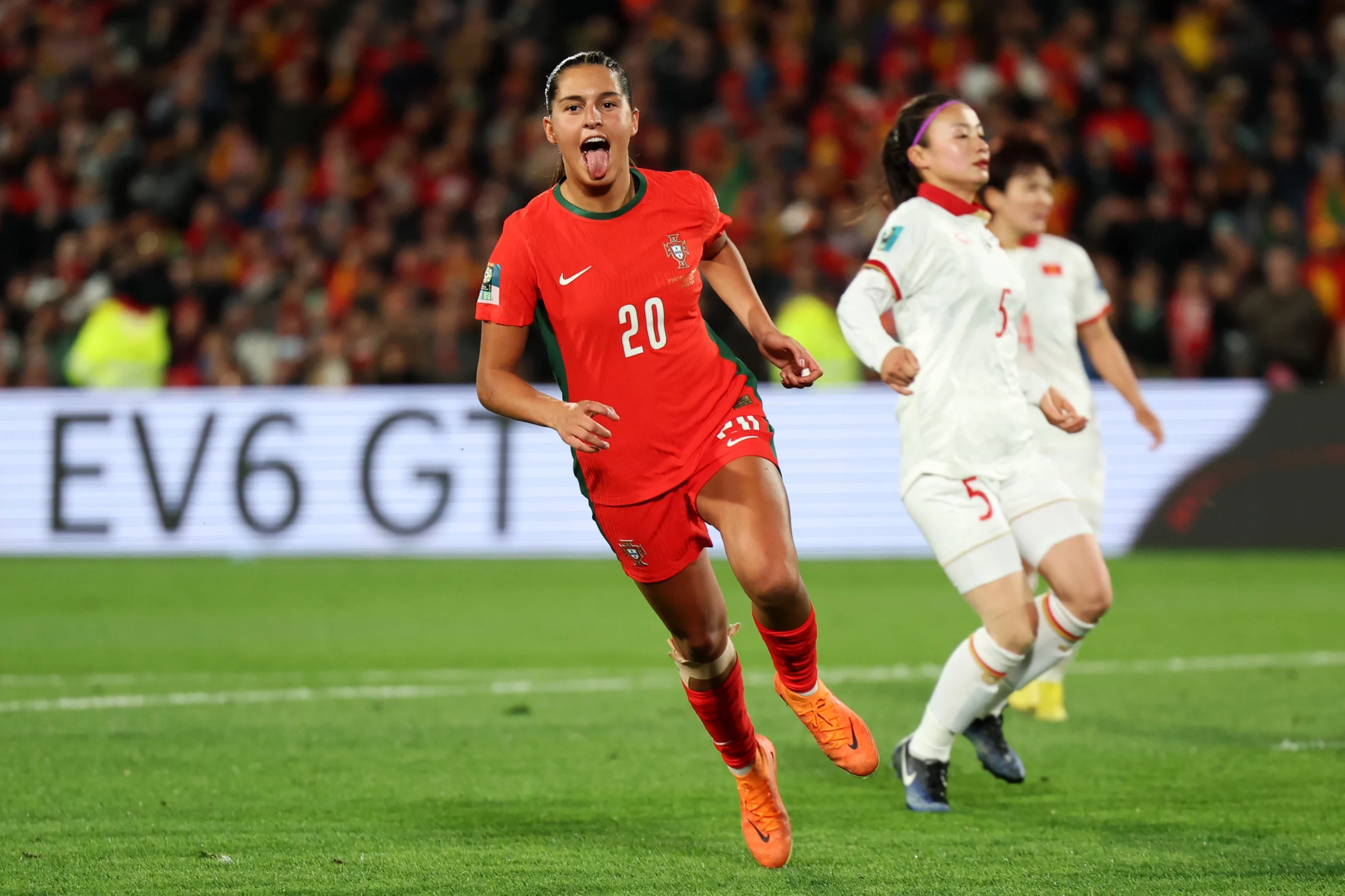 Benfica - Sporting da Supertaça foi o jogo de futebol feminino mais visto  de sempre em Portugal